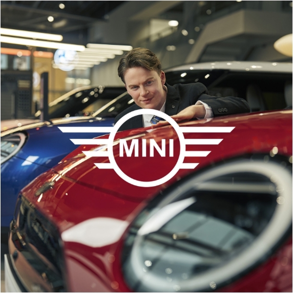 Mini} MINI