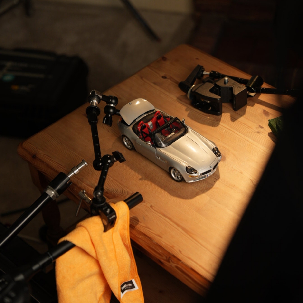 Model Bmw On Woodern Table Model Bmw On Woodern Table